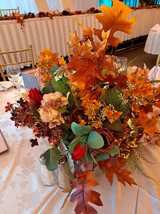 Autumnal Ceremony & Venue Decor