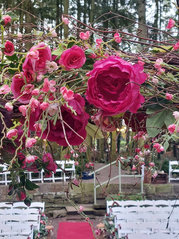 Raspberry Ceremony Decor