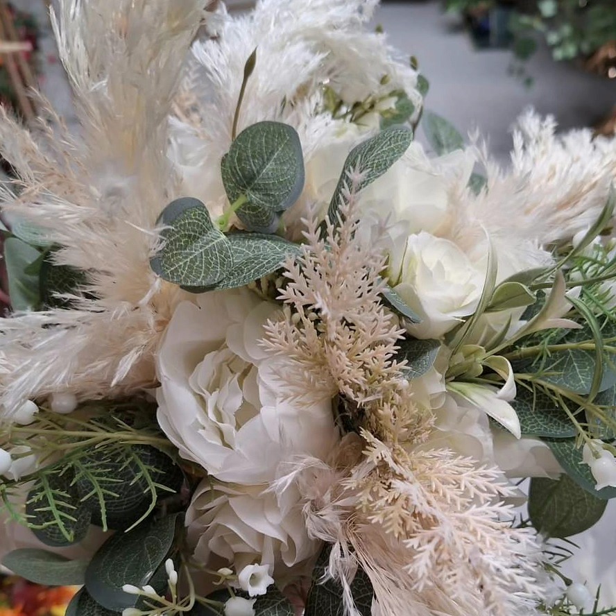 Pampas Bouquets & Ceremony Package