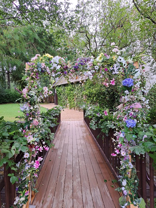 All Inclusive Wildflower Decor in Brooklodge